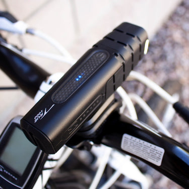 LUZ DELANTERA SERFAS TRUE MTB 600 LUMENS USB TSL-600M