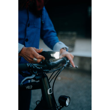Luz Delantera Zefal Supervision F200